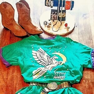 1992 Vintage Kentucky Derby Festival T-shirt/Pegasus/Equestrian/90s